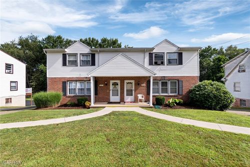 4477 11th St Nw, Canton, OH, 44708-3558 | Card Image