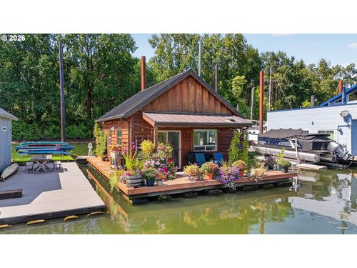 24-25000 Nw St Helens Rd, Portland, OR, 97231 | Card Image