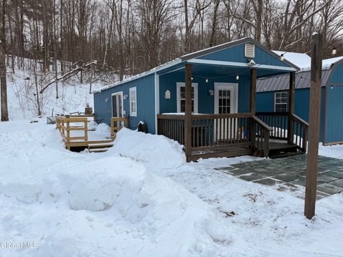 416 Upper Turnpike Rd, Whitehall, NY, 12887-1912 | Card Image