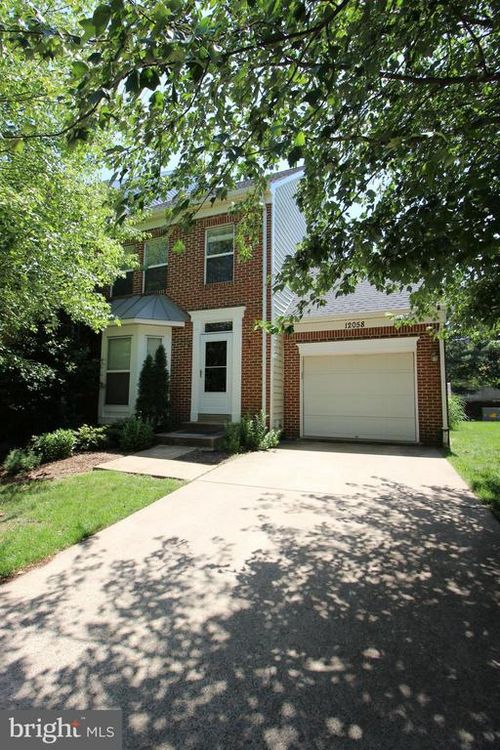 12058 Edgemere Cir, RESTON, VA, 20190-3252 | Card Image