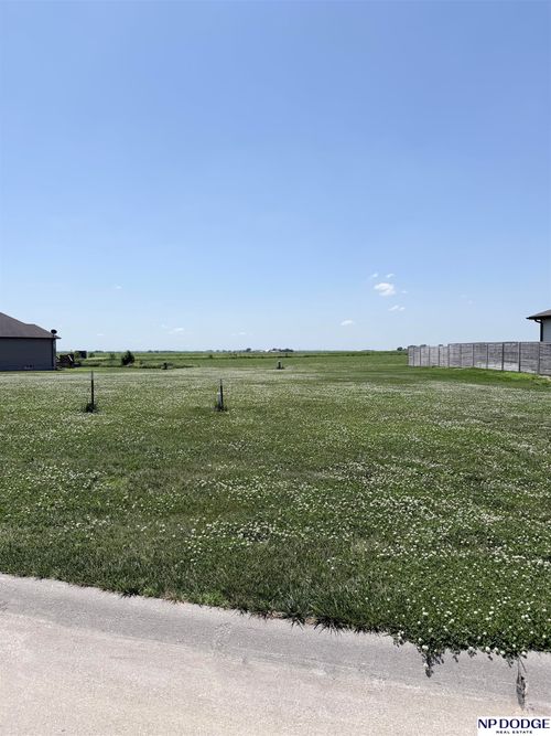 1030 Brickyard Dr, Hooper, NE, 68031-1351 | Card Image