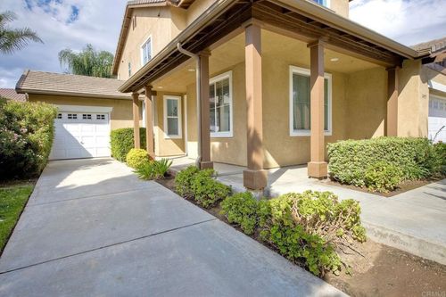 34953 Wintergrass Ct, Winchester, CA, 92596-8972 | Card Image