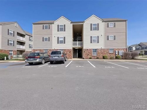 4133 Welsh Dr, Lake St Louis, MO, 63367-4873 | Card Image