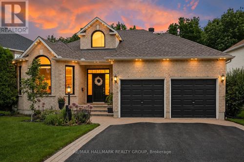 85 Knowlton Drive, Ottawa, ON, K2G6V3 | Card Image