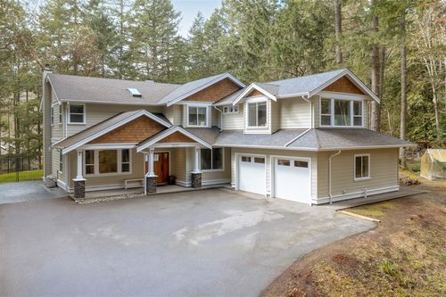 1622 Millstream Rd, Victoria, BC, V9B6G4 | Card Image