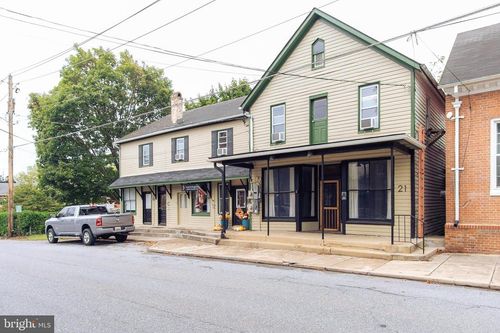 21 W Pennsylvania Ave, WALKERSVILLE, MD, 21793-8534 | Card Image