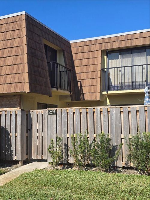 5257 Coral Ct, ORLANDO, FL, 32811-6703 | Card Image