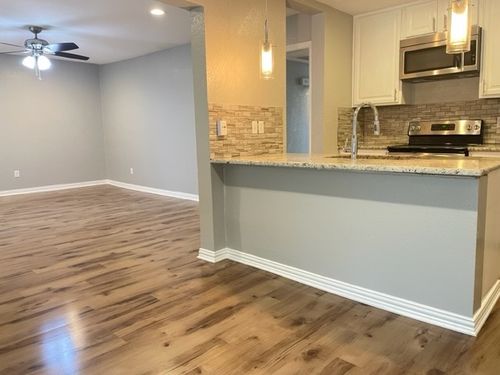 apt-d-5838 Sandhurst Ln, Dallas, TX, 75206-4916 | Card Image