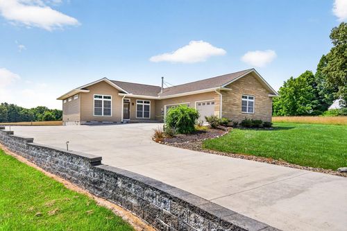 1432 Sawmill Rd, Crossville, TN, 38555-1477 | Card Image