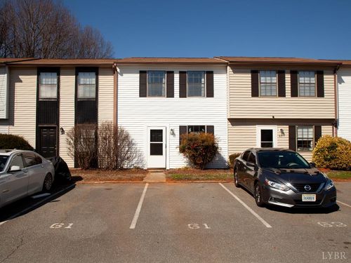 61 Countryplace Ln, Lynchburg, VA, 24501-6738 | Card Image
