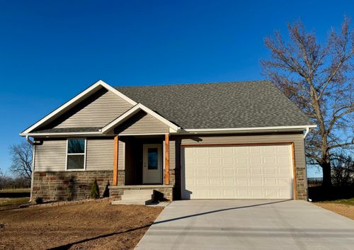 355 Division St, Sparta, MO, 65753-8963 | Card Image