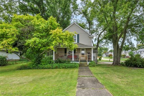 34579 Bainbridge Rd, North Ridgeville, OH, 44039-4016 | Card Image