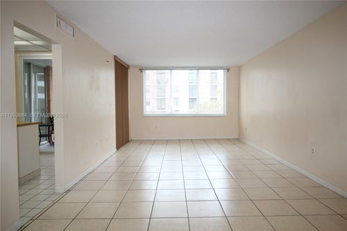 308-17890 W Dixie Hwy 308 Hwy, North Miami Beach, FL, 33160 | Card Image