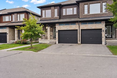 177-30 Times Square Blvd, Stoney Creek, ON, L8J0M1 | Card Image