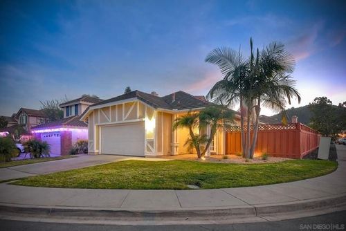 11055 Roxboro Rd, San Diego, CA, 92131-3657 | Card Image