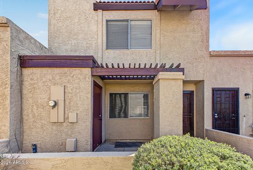 2106 W Pontiac Dr, Phoenix, AZ, 85027-3463 | Card Image