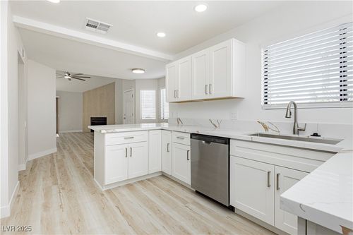 129 Farkas Ln, Las Vegas, NV, 89145-4022 | Card Image