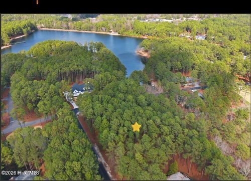 42 Edinburgh Ln, Pinehurst, NC, 28374-6714 | Card Image