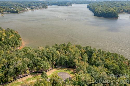 29-1219 Great Egret Dr, Clover, SC, 29710-6106 | Card Image