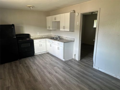 apt-4-5409 Suez St, Houston, TX, 77020-4529 | Card Image