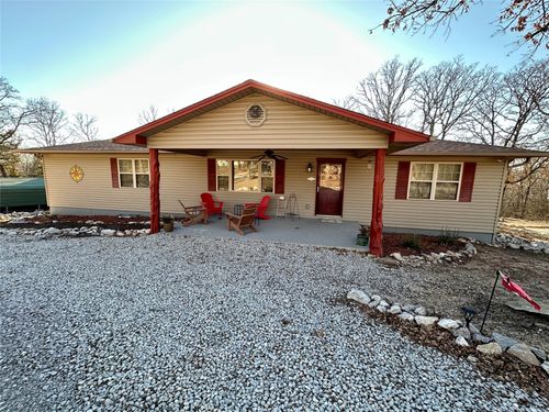 2332 Sioux Dr, Sulphur, OK, 73086-8811 | Card Image