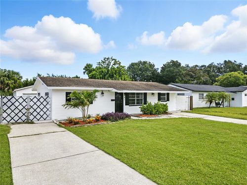 641 72nd Ave N, St Petersburg, FL, 33702-5831 | Card Image