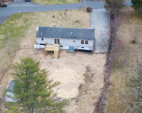 618 N Chodikee Lake Rd, Highland, NY, 12528-2722 | Card Image