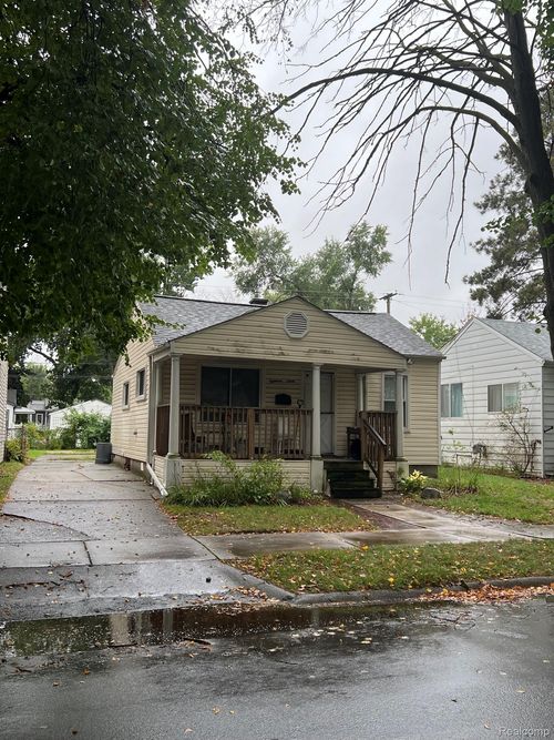 1860 Academy Street, Fenton, MI, 48220 | Card Image