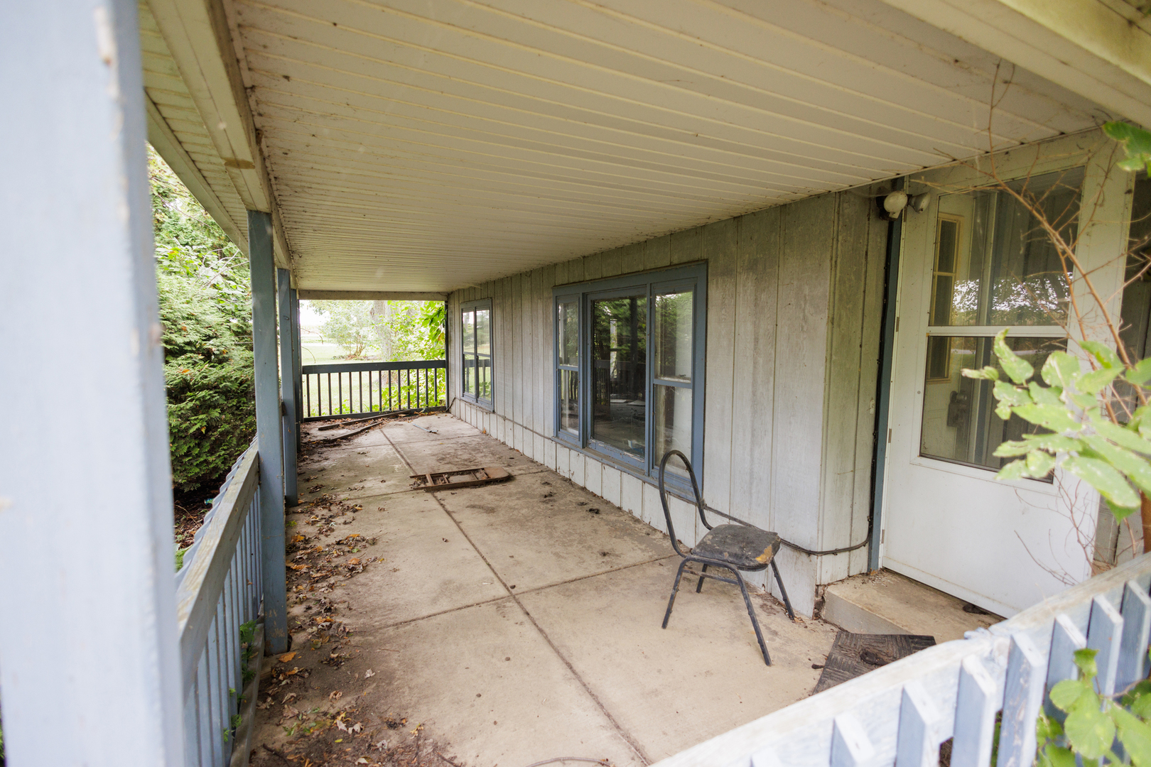 2297 S Sandbar Road, For Sale in Kankakee Zoocasa