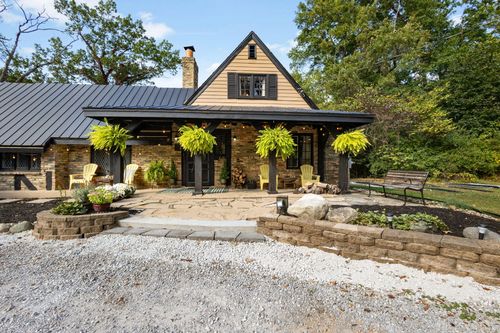 1614 Cedar Point Drive, Niles, MI, 49120 | Card Image
