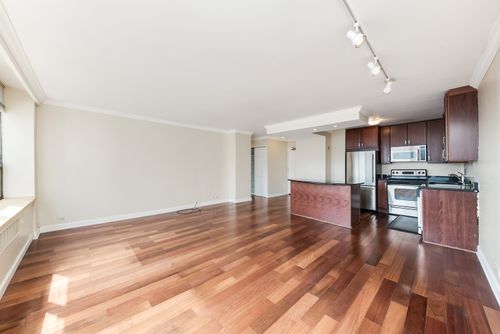 apt-2103-1360 Sandburg Ter, Chicago, IL, 60610-3209 | Card Image