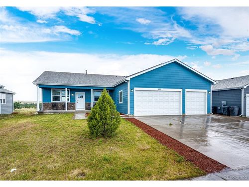 565 S 3rd Ave, Deer Trail, CO, 80105-8137 | Card Image