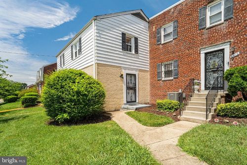 2510-2510 Iverson St, TEMPLE HILLS, MD, 20748-3106 | Card Image