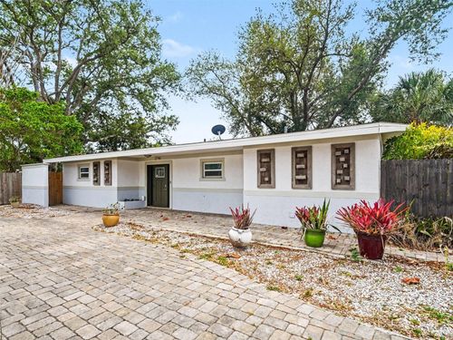 2746 Hibiscus St, SARASOTA, FL, 34239-4709 | Card Image