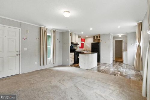 99 Mary Lou Dr, LOTHIAN, MD, 20711-9415 | Card Image