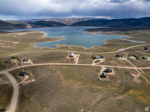 40-6130 Strawberry Lakeview Dr, Daniel, UT, 84032-7701 | Card Image