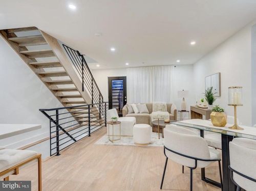 437 Memphis St, PHILADELPHIA, PA, 19125-2625 | Card Image