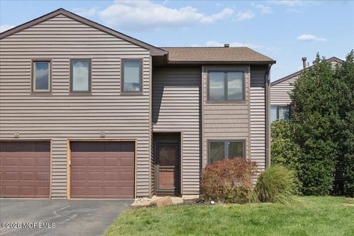193 Pear Dr, Marlboro, NJ, 07746-1862 | Card Image