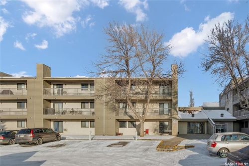 203-207c Tait Pl, Saskatoon, SK, S7H5L8 | Card Image