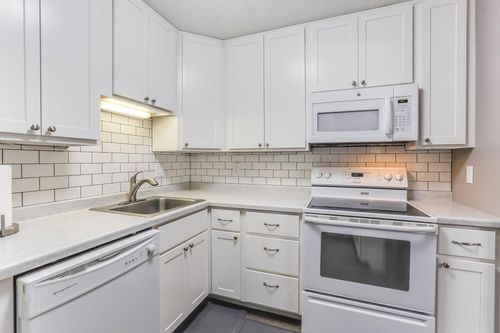 apt-120-1855 Silver Bell Rd, Eagan, MN, 55122-1167 | Card Image