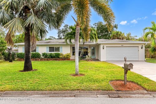 926 Santa Cruz Rd, Cocoa Beach, FL, 32931-3057 | Card Image