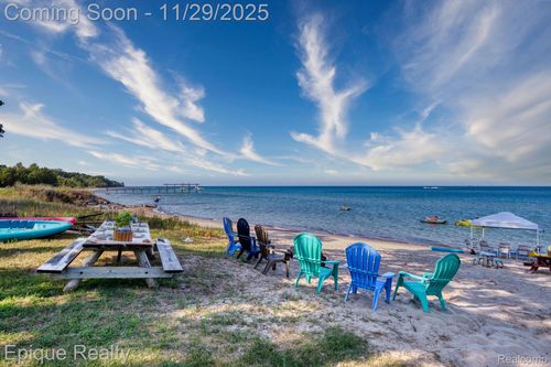 7178 2nd St, Lakeport, MI, 48059-1901 | Card Image