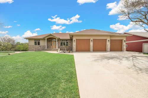 46 Ann St, Milford, IA, 51351-7392 | Card Image