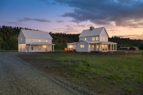 992 Deer Haven Dr, Deer Lodge, MT, 59722-9467 | Card Image