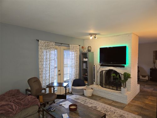 apt-121-5924 Birchbrook Dr, Dallas, TX, 75206-4548 | Card Image