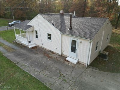 3954 Crum Road, House other with 2 bedrooms, 1 bathrooms and null parking in Austintown OH | Image 3