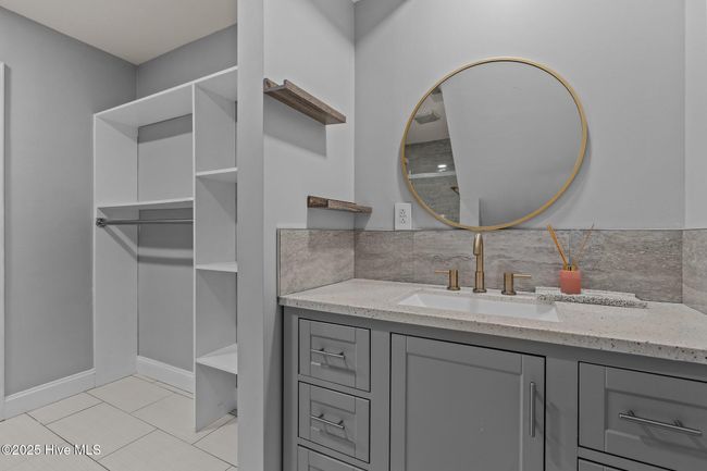 Primary Suite | Image 19