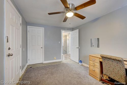 18669 Coyle St, Detroit, MI, 48235-2831 | Card Image