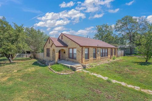 201 N Coulter Dr, Bryan, TX, 77803-4833 | Card Image