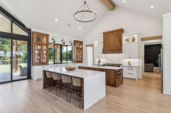 1890 Mcconnell Rd, House other with 5 bedrooms, 6 bathrooms and null parking in Gunter TX | Image 6